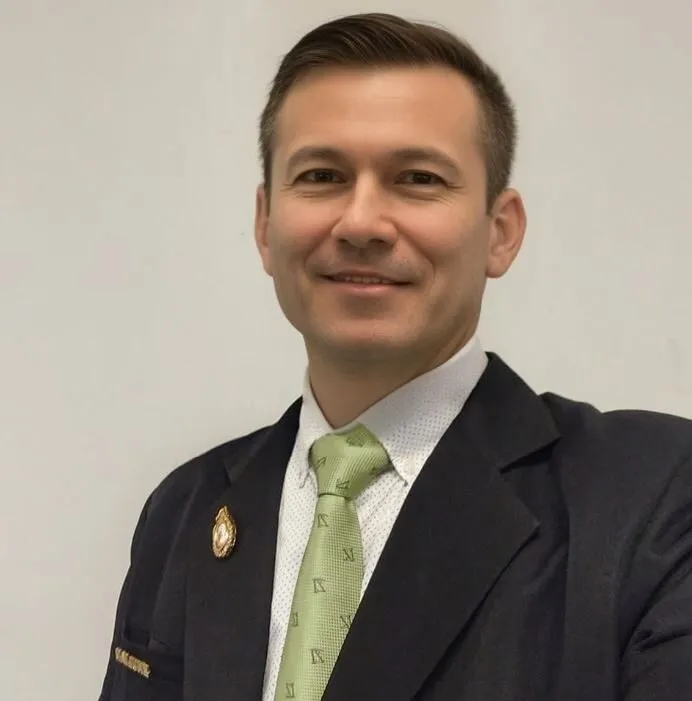 Alex Long Khải
